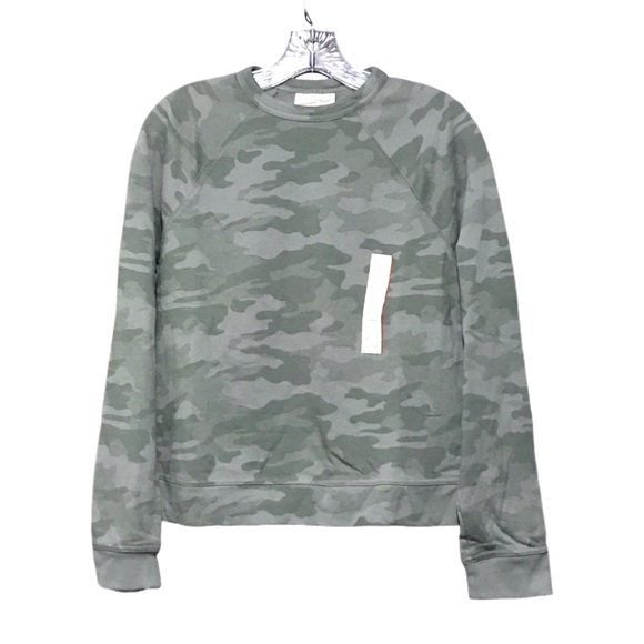 Universal Thread Camouflage Sweatshirt Green XS NWT - Picture 3 of 4